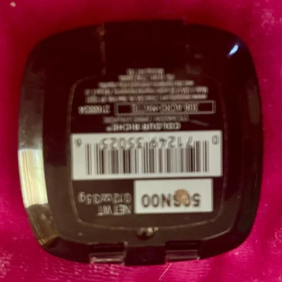 Makeup Bundle NIB - Picture 10 of 10